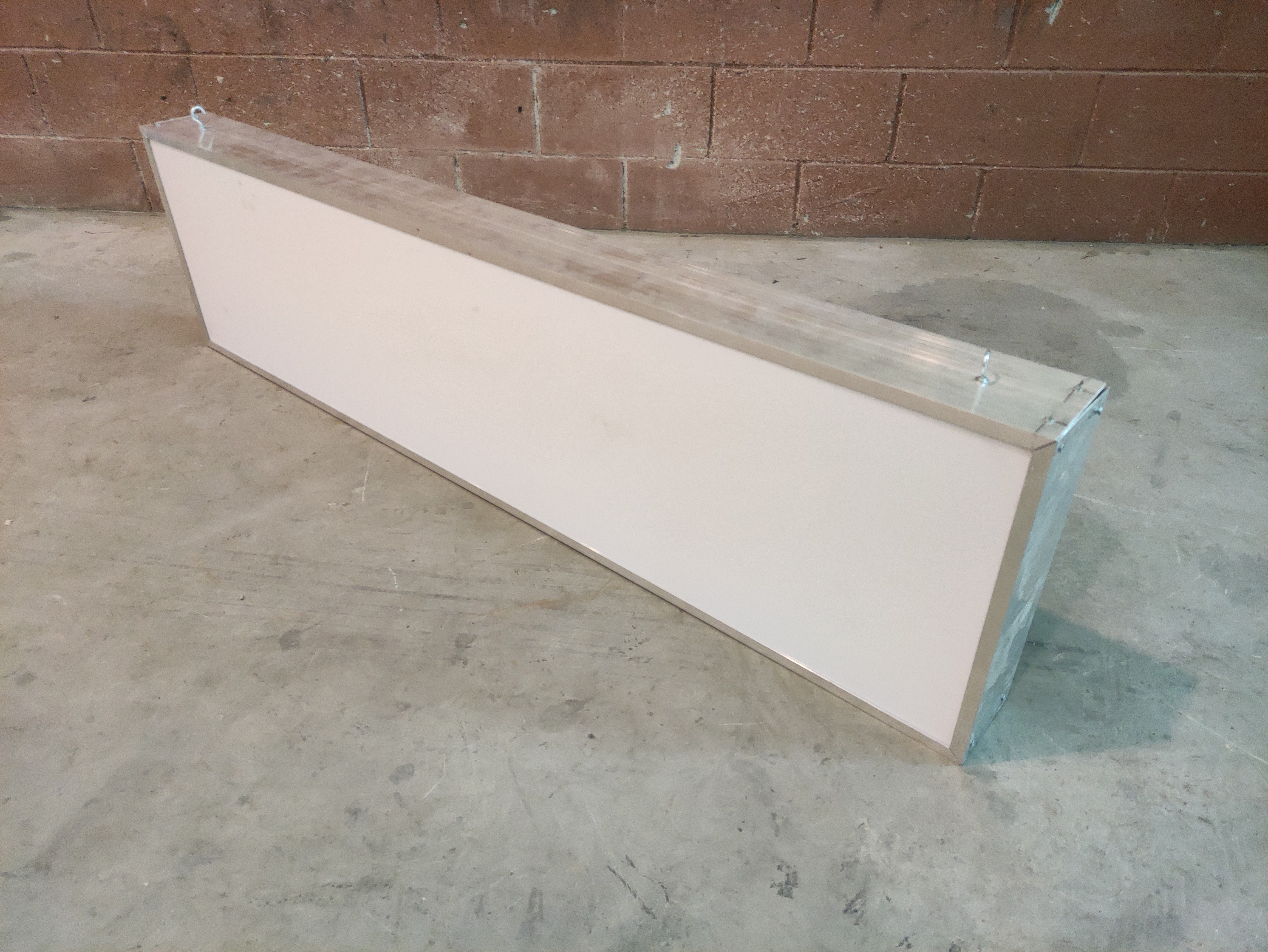 cartel aeropuerto caja luz 2lados aluminio 40x150x12 1u